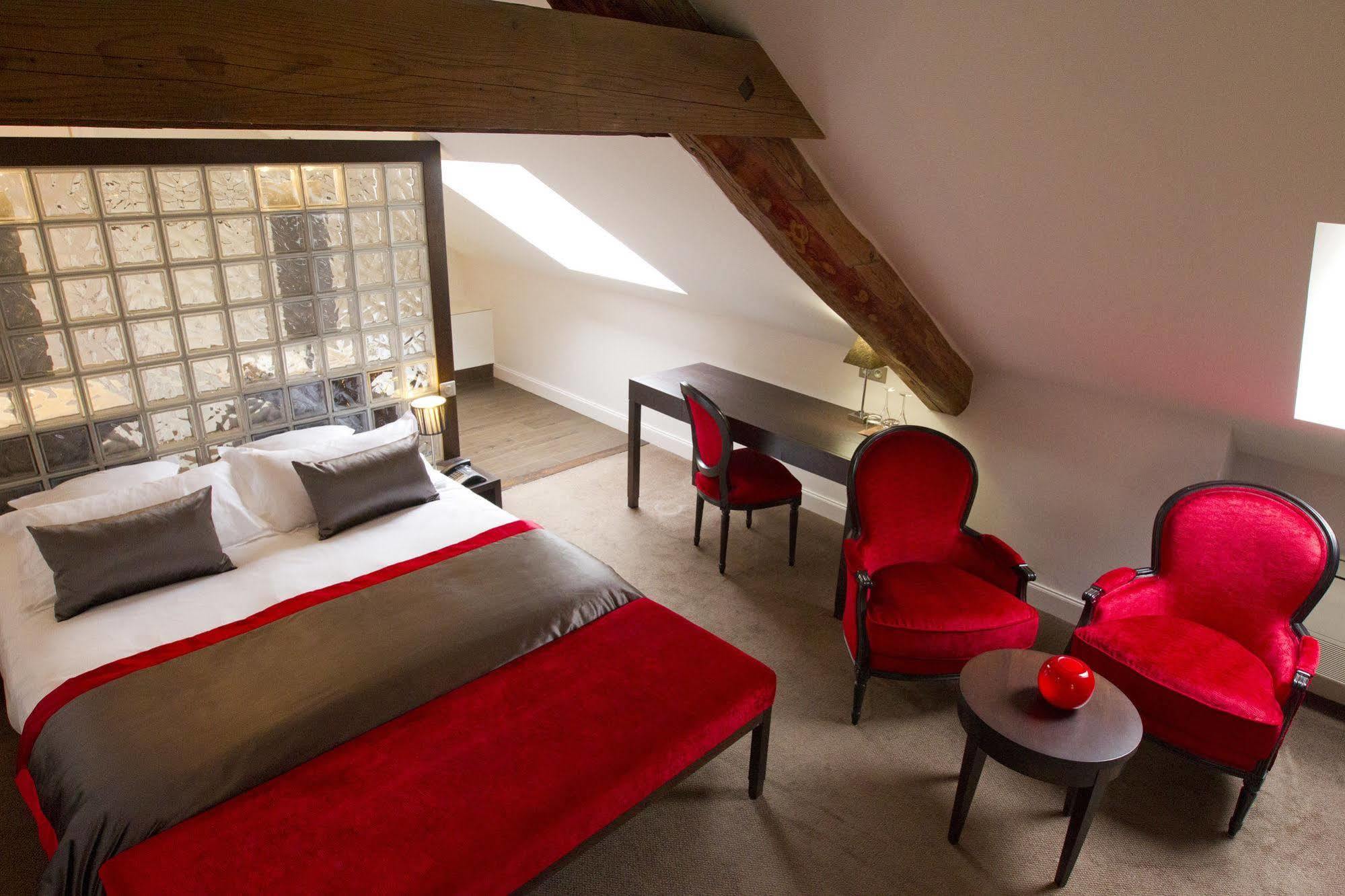 La Cour De La Paix Hotel Beaune  Exterior photo